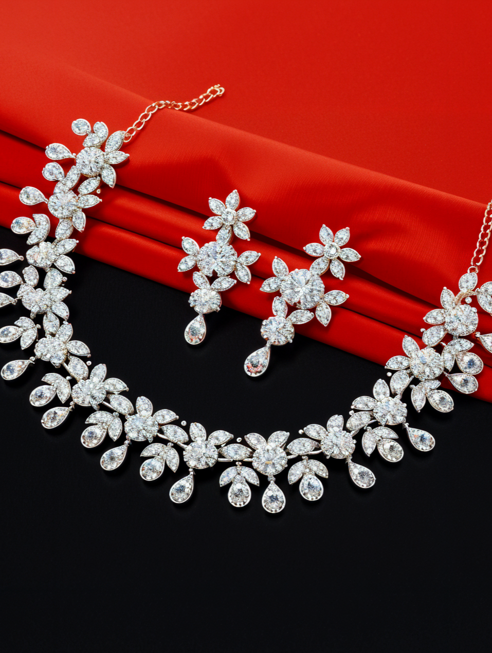 Royal Radiance Floral Diamond Necklace Set