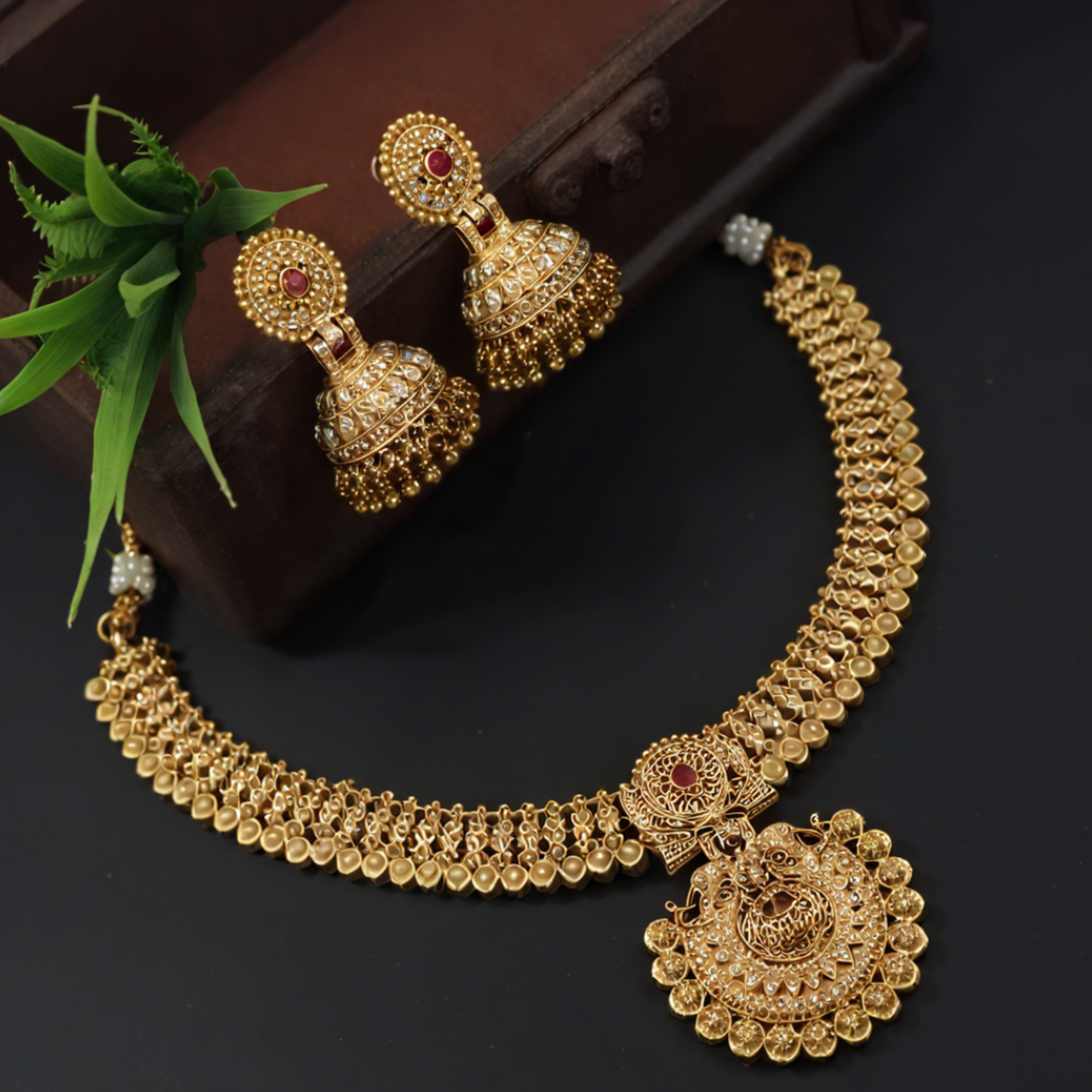 Antique Peacock Grace Set