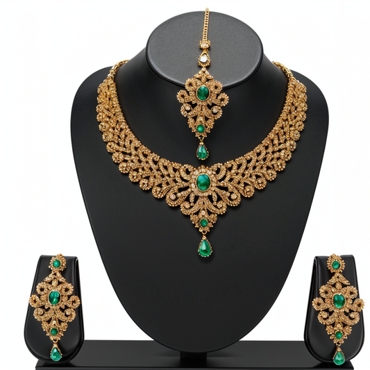 Regal Heritage Emerald Necklace Set